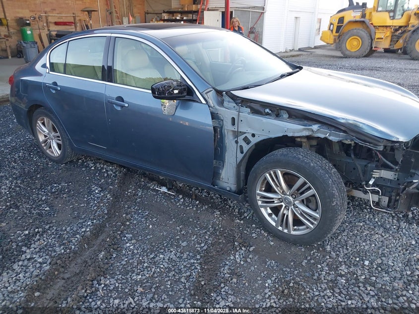 INFINITI G37 JOURNEY