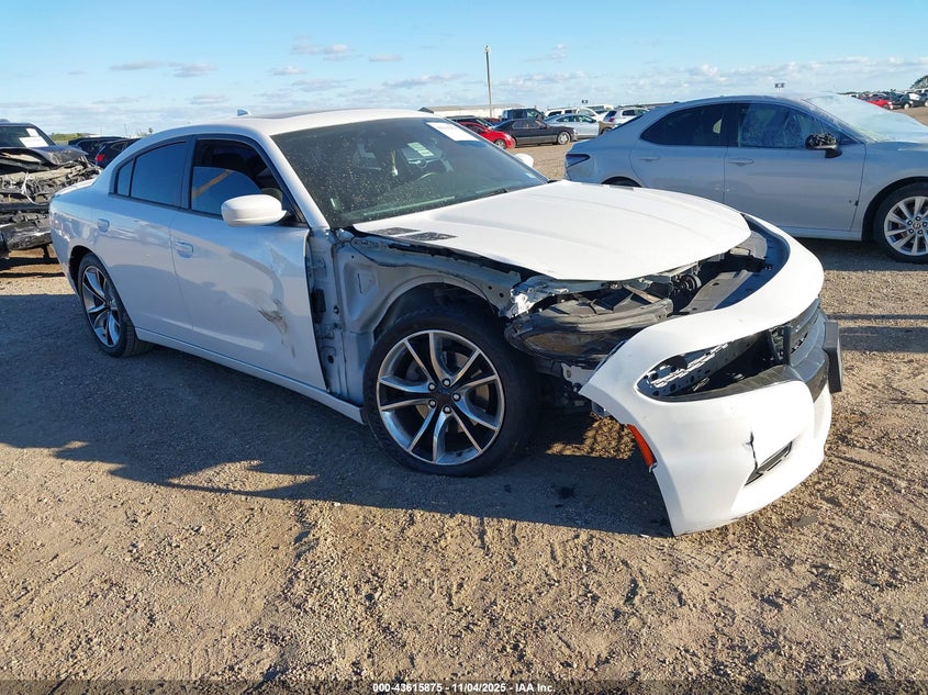 DODGE CHARGER ROAD/TRACK