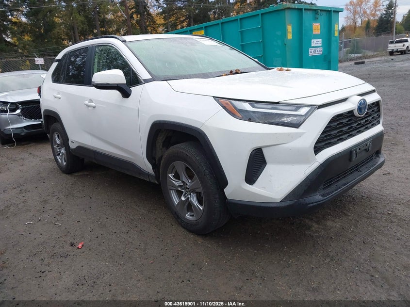 TOYOTA RAV4 HYBRID XLE