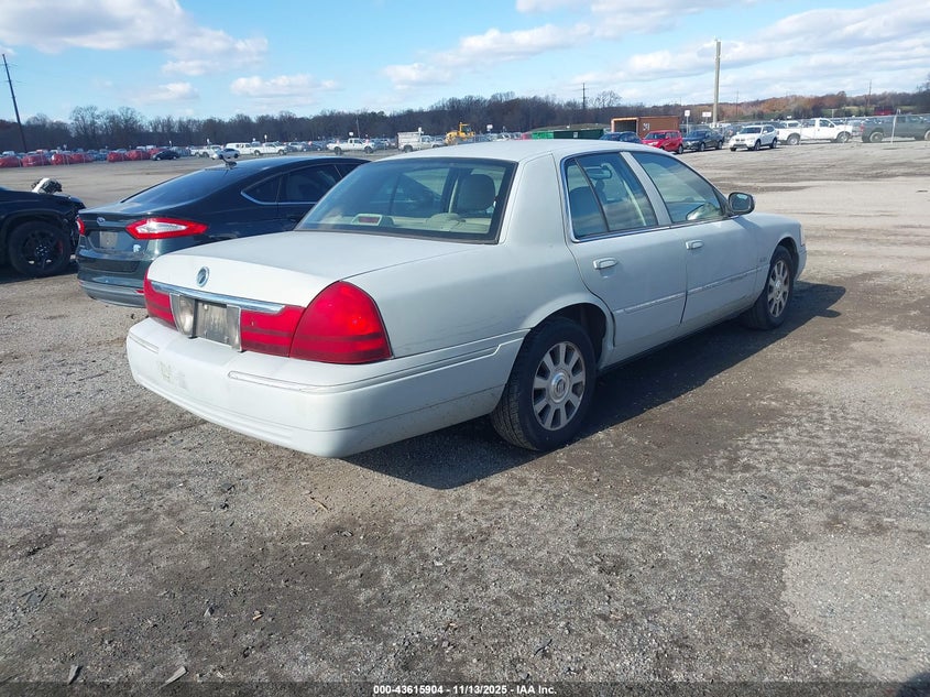 2MEHM75W93X675959 2003 MERCURY GRAND MARQUIS photo no. 4