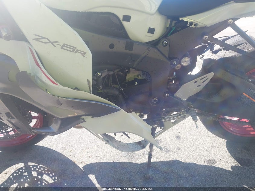 2025 Kawasaki Zx636 K VIN: JKBZXJK18SA011118 Lot: 43615937