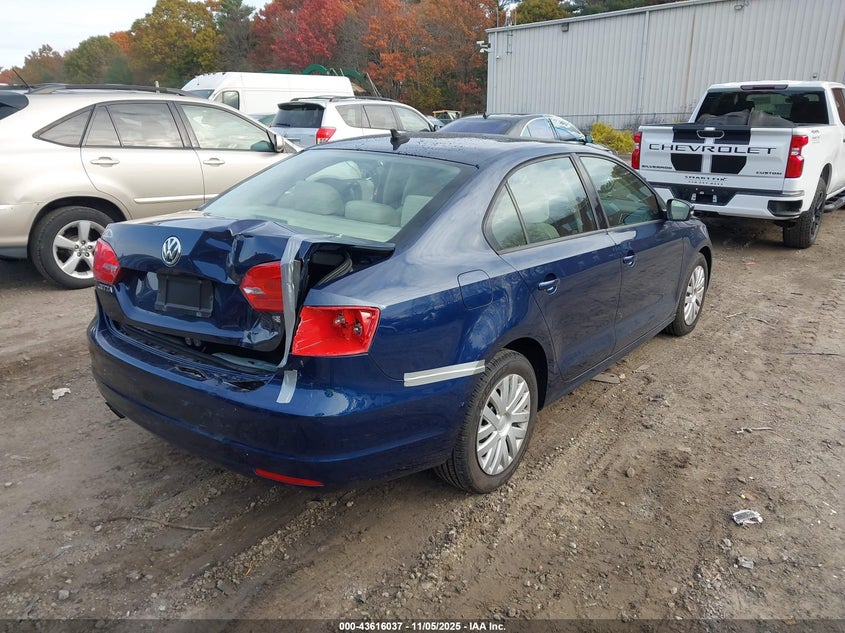 2014 VOLKSWAGEN JETTA 1.8T SE - 3VWD17AJ5EM409322