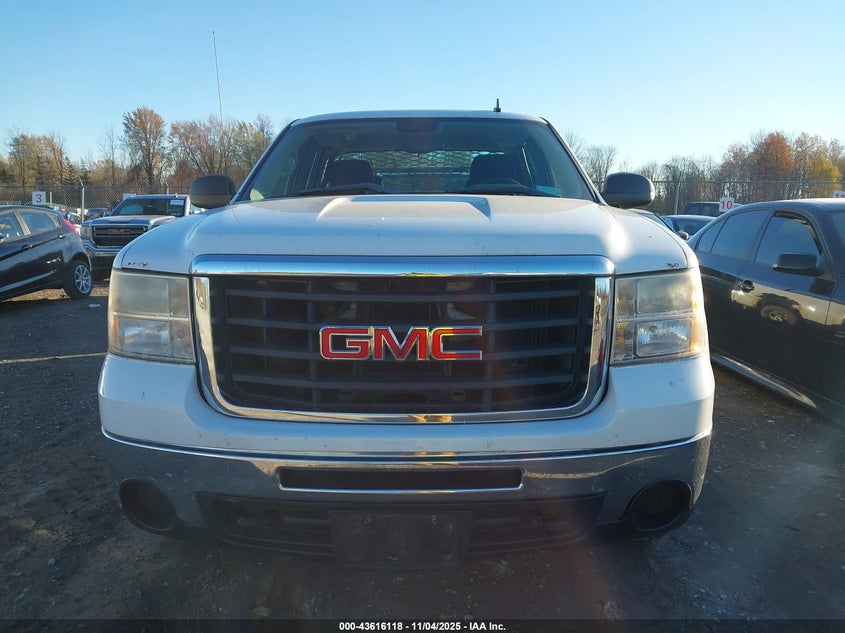 2007 GMC Sierra 2500Hd Work Truck VIN: 1GTHK29K47E596160 Lot: 43616118