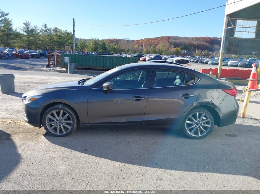 2017 MAZDA MAZDA3 TOURING 3MZBN1V74HM121335
