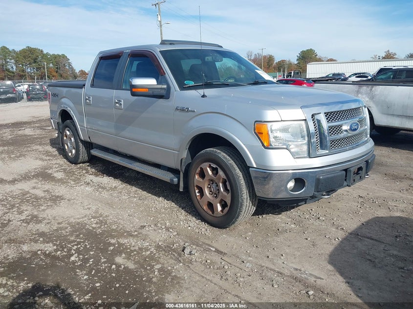 FORD F-150 LARIAT