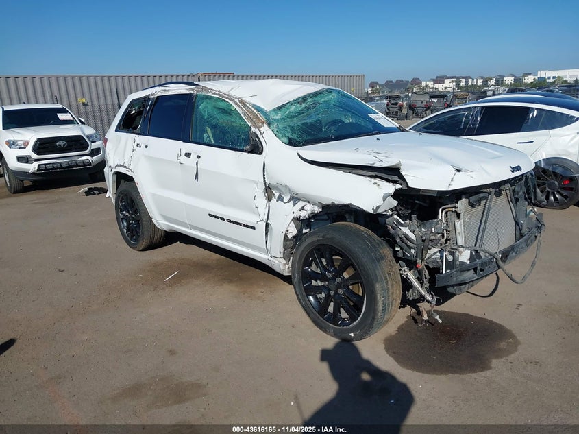 JEEP GRAND CHEROKEE ALTITUDE 4X4