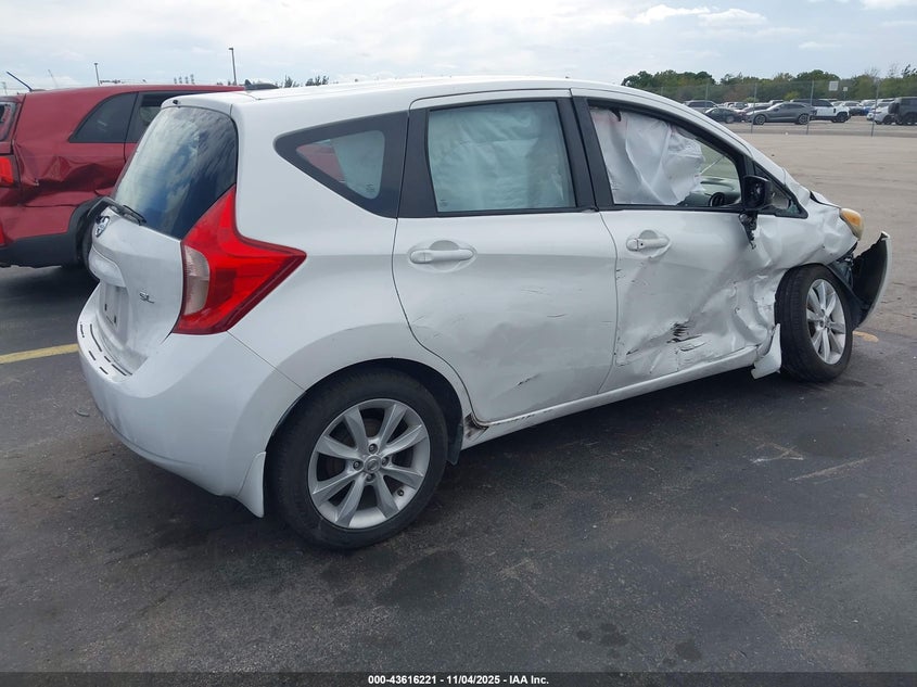 2016 NISSAN VERSA NOTE SL 3N1CE2CP6GL404424