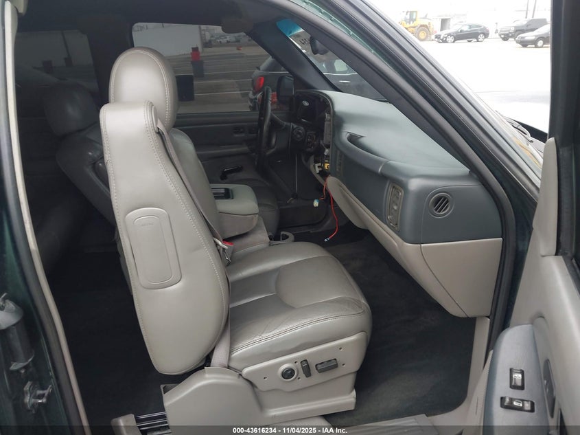 2GTEC19V811208442 2001 GMC SIERRA photo no. 5