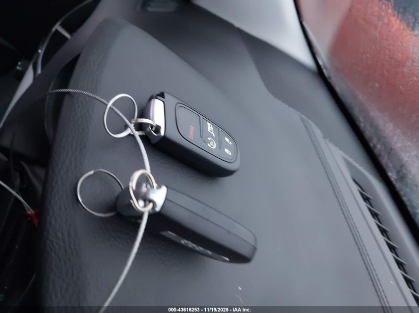 2019 Jeep Cherokee Limited 4X4 VIN: 1C4PJMDX8KD223506 Lot: 43616253