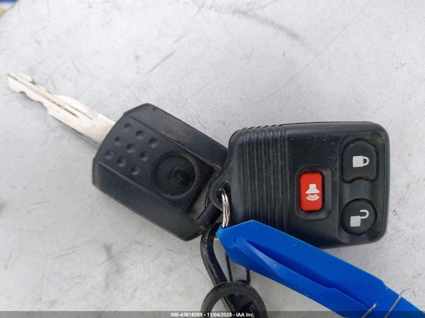 2005 Mercury Mariner Luxury/Premier VIN: 4M2YU571X5DJ29344 Lot: 43616289