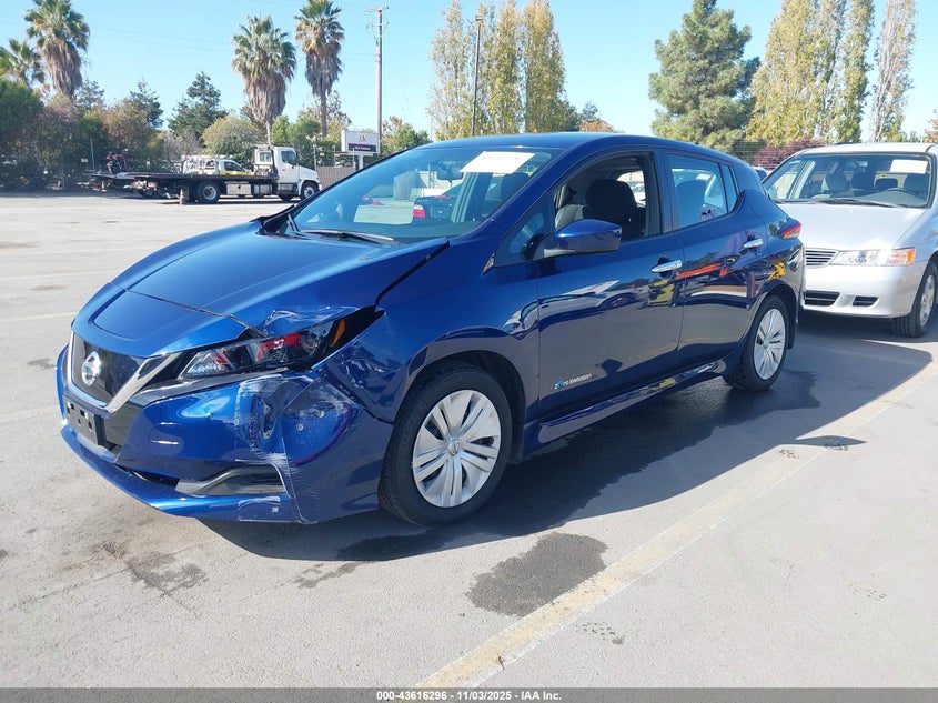 2018 NISSAN LEAF S - 1N4AZ1CP2JC302856
