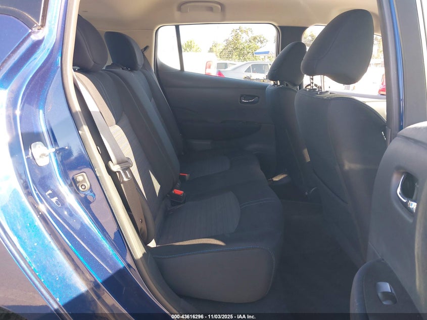 2018 NISSAN LEAF S - 1N4AZ1CP2JC302856