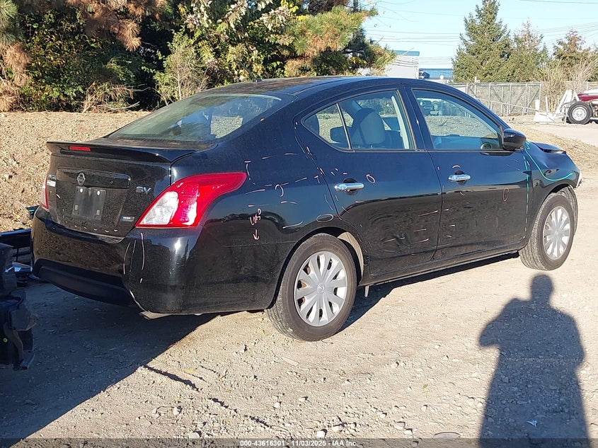 2015 NISSAN VERSA 1.6 SV - 3N1CN7AP2FL818332