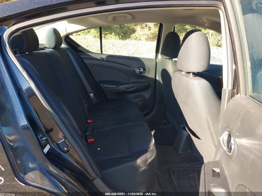2015 NISSAN VERSA 1.6 SV - 3N1CN7AP2FL818332