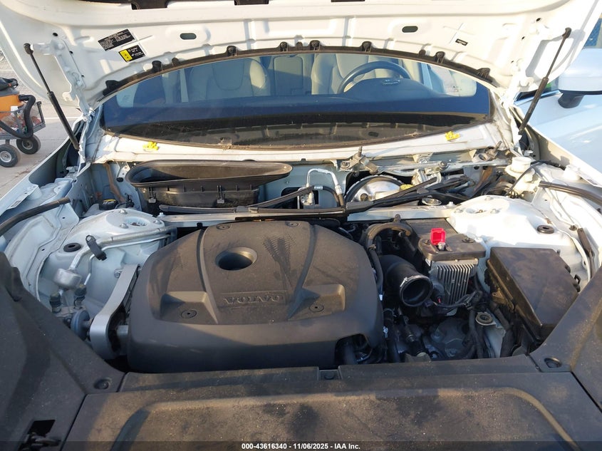 2022 VOLVO XC90 T5 MOMENTUM 7 PASSENGER - YV4102CK1N1783874
