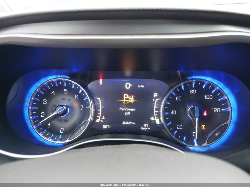 2019 Chrysler Pacifica Touring Plus VIN: 2C4RC1FGXKR700769 Lot: 43616366