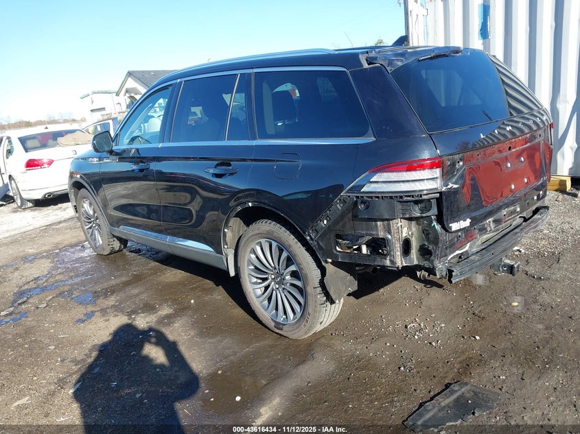 5LM5J7XC8NGL04616 2022 LINCOLN AVIATOR photo no. 3