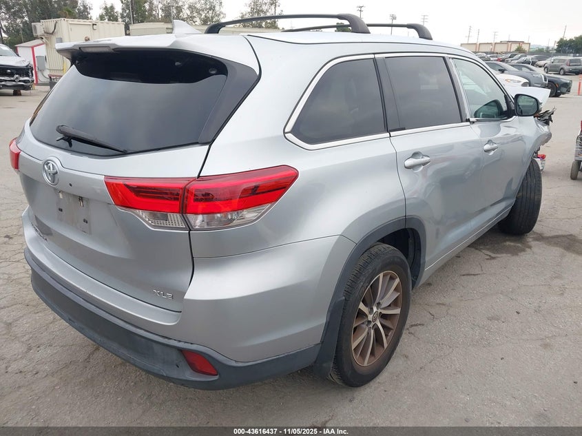 2017 TOYOTA HIGHLANDER XLE 5TDKZRFH4HS514975