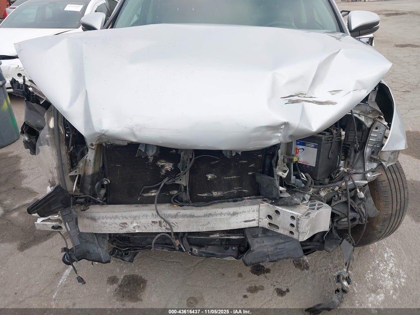 2017 TOYOTA HIGHLANDER XLE 5TDKZRFH4HS514975