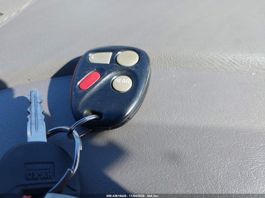 2004 Chevrolet Blazer Ls VIN: 1GNCT18X04K108891 Lot: 43616438