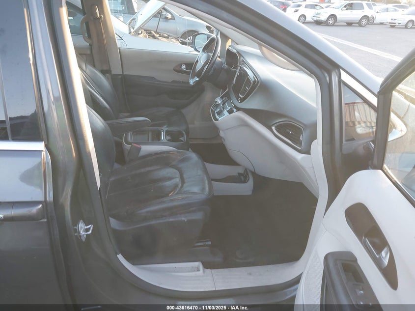 2017 CHRYSLER PACIFICA TOURING-L - 2C4RC1BG3HR613486