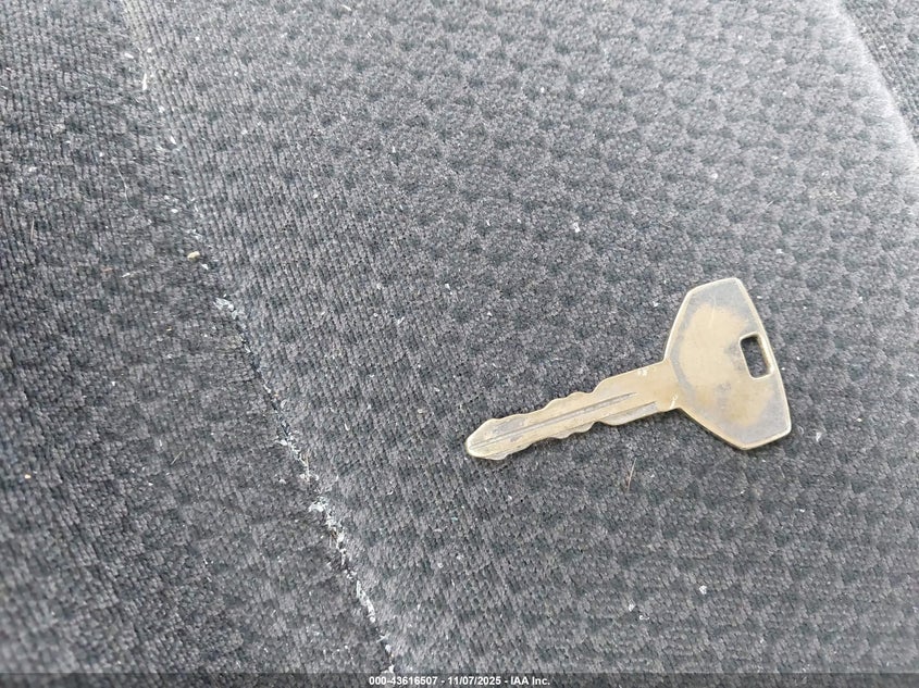 2002 Dodge Ram 1500 St VIN: 1D7HU16N12J230973 Lot: 43616507