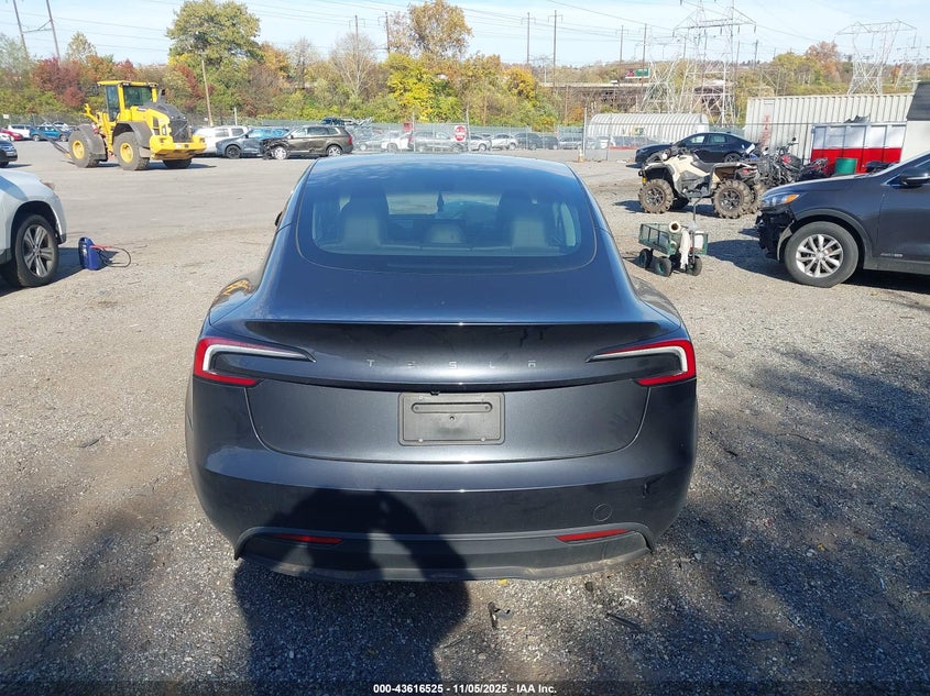 2025 Tesla Model 3 Long Range Rear-Wheel Drive/Standard VIN: 5YJ3E1EA2SF920187 Lot: 43616525