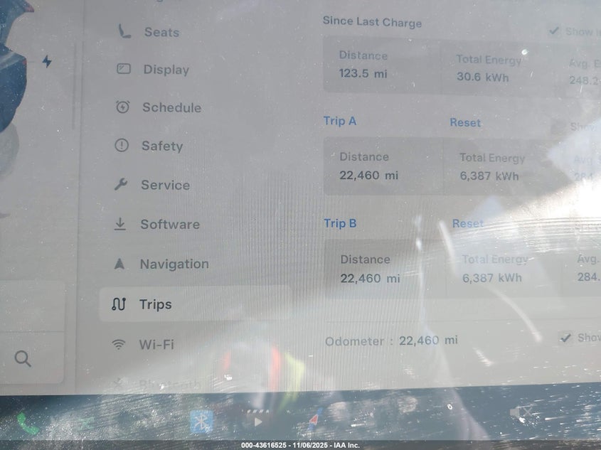 2025 Tesla Model 3 Long Range Rear-Wheel Drive/Standard VIN: 5YJ3E1EA2SF920187 Lot: 43616525