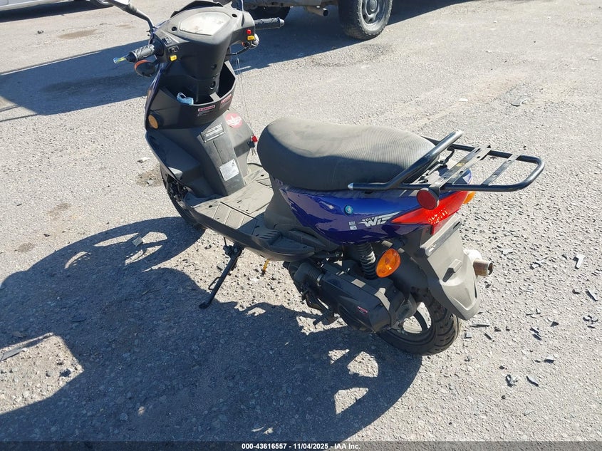 L5YACDTA581112667 2017   photo no. 3