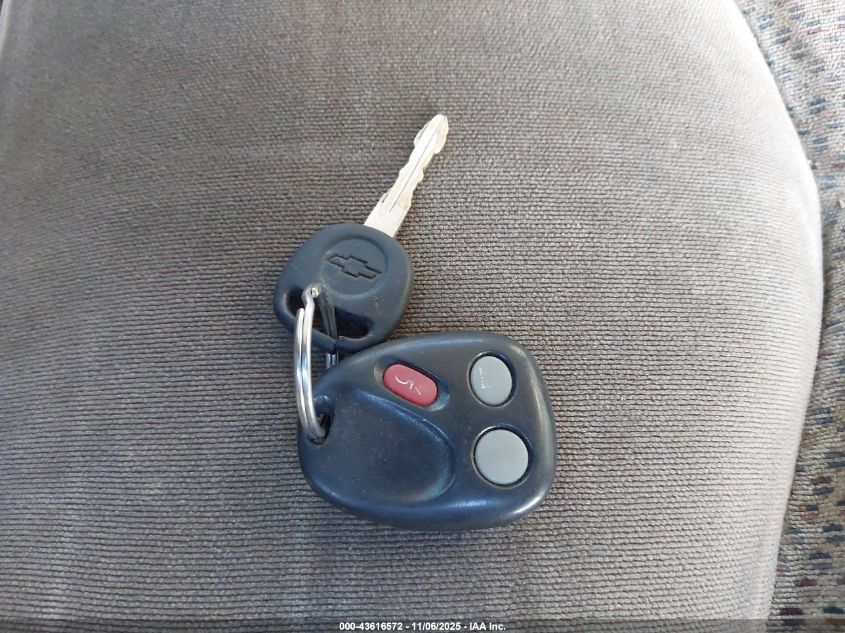 2004 Chevrolet Silverado 2500Hd Ls VIN: 1GCHK23114F121152 Lot: 43616572