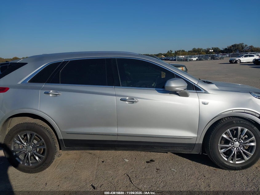 2017 CADILLAC XT5 PLATINUM - 1GYKNFRS1HZ110624