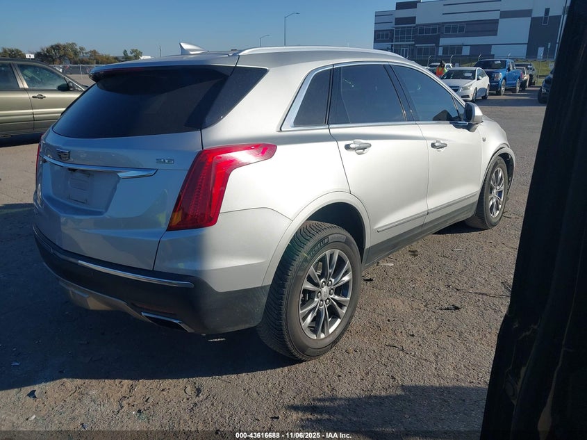 2017 CADILLAC XT5 PLATINUM - 1GYKNFRS1HZ110624