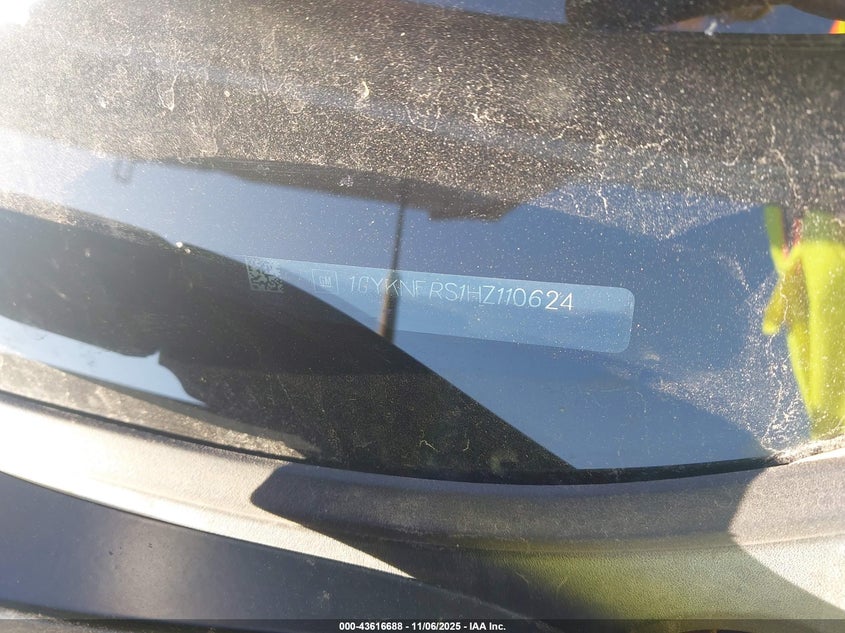 2017 CADILLAC XT5 PLATINUM - 1GYKNFRS1HZ110624