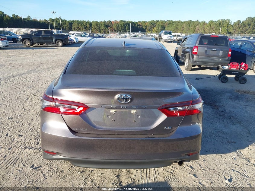 2022 TOYOTA CAMRY LE - 4T1C11AK7NU676070