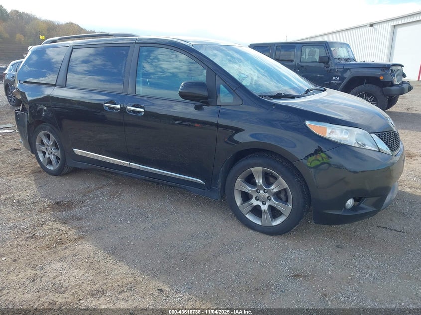 2014 TOYOTA SIENNA SE 8 PASSENGER - 5TDXK3DC3ES453080