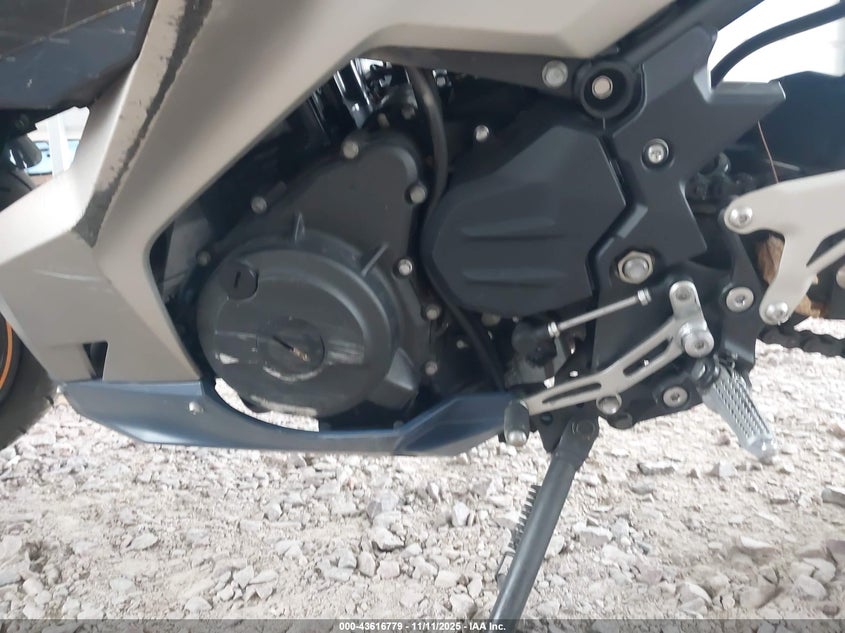 2023 Kawasaki Ex400 VIN: JKAEXKH17PDAP7006 Lot: 43616779