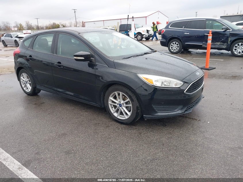 2017 FORD FOCUS SE - 1FADP3K2XHL240489