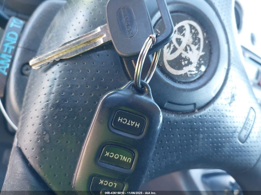 2003 Toyota Matrix Standard VIN: 2T1KR32EX3C105003 Lot: 43616810