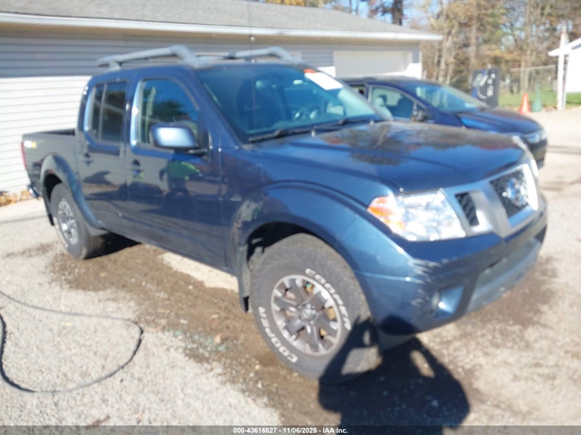NISSAN FRONTIER PRO-4X 4X4