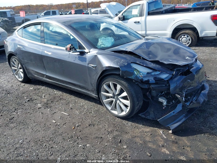 2018 TESLA MODEL 3 LONG RANGE/MID RANGE - 5YJ3E1EA3JF007842
