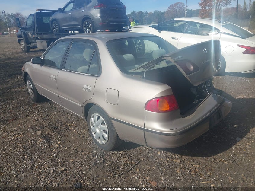 2T1BR12E01C504200 2001 TOYOTA COROLLA photo no. 3