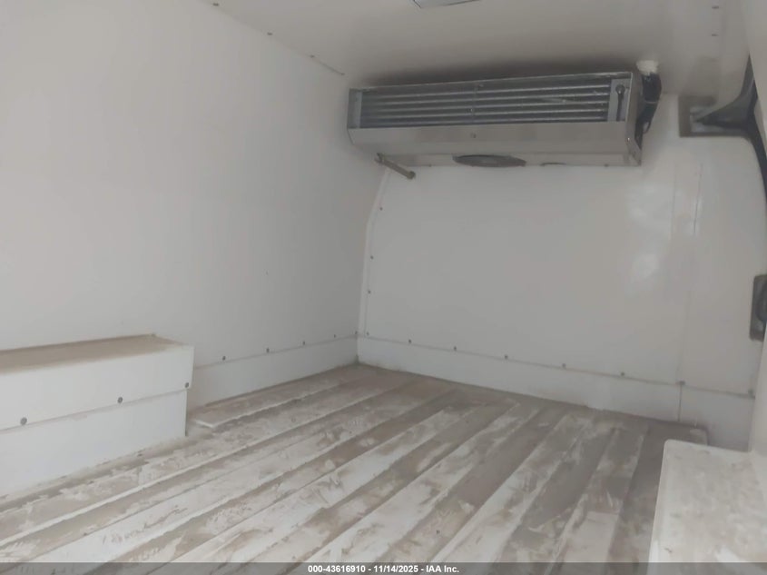 1998 GMC Savana Standard VIN: 1GTHG35R2W1034452 Lot: 43616910