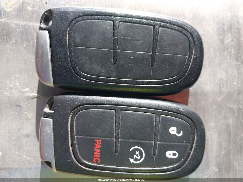 2017 Jeep Cherokee Limited 4X4 VIN: 1C4PJMDS6HW639720 Lot: 43616925