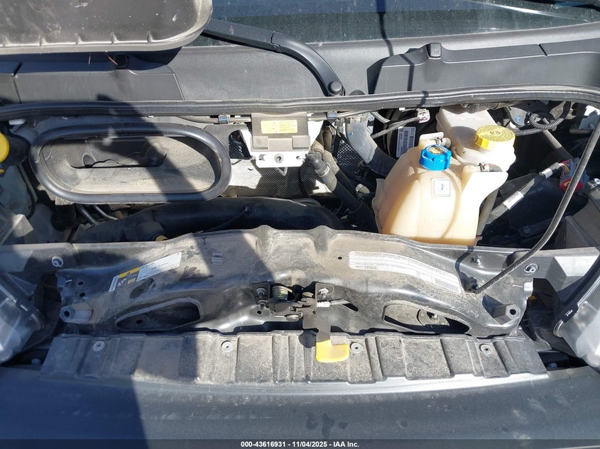 2025 RAM PROMASTER 2500 TRADESMAN LOW ROOF 136 WB W/PASS SEAT 3C6LRVVG6SE512577