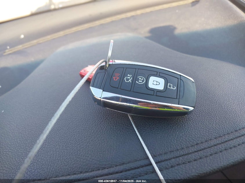 2017 Lincoln Mkz Select VIN: 3LN6L5C90HR659292 Lot: 43616937