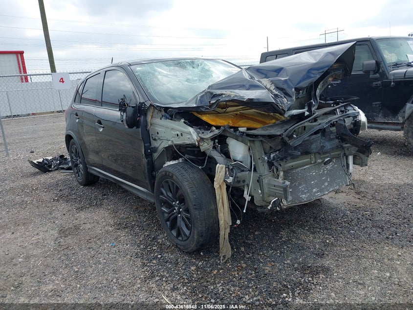 MITSUBISHI OUTLANDER SPORT 2.0 LE