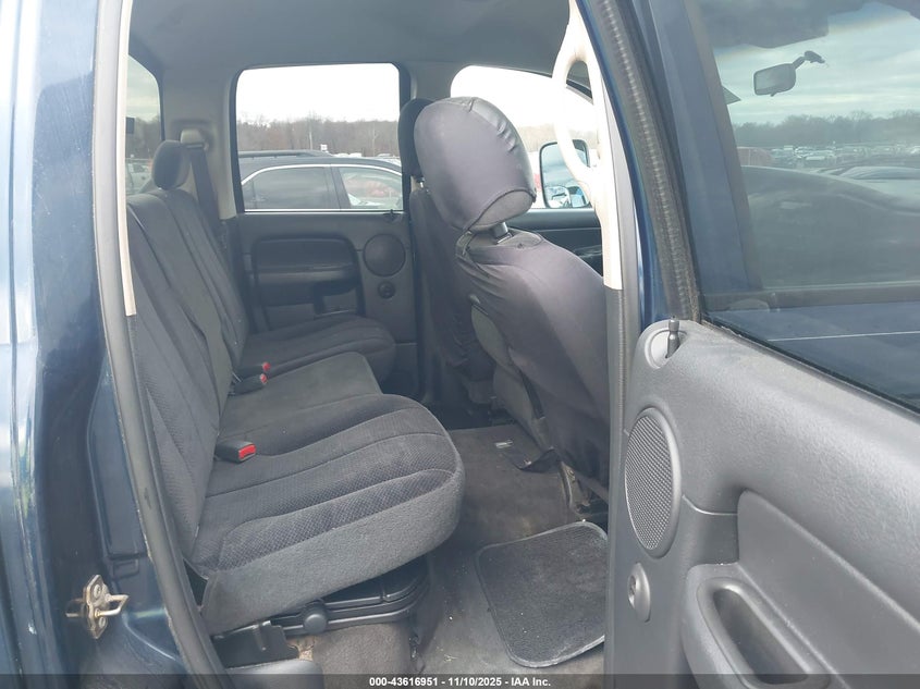 2004 Dodge Ram 2500 Slt/Laramie VIN: 3D7KU28C84G116075 Lot: 43616951