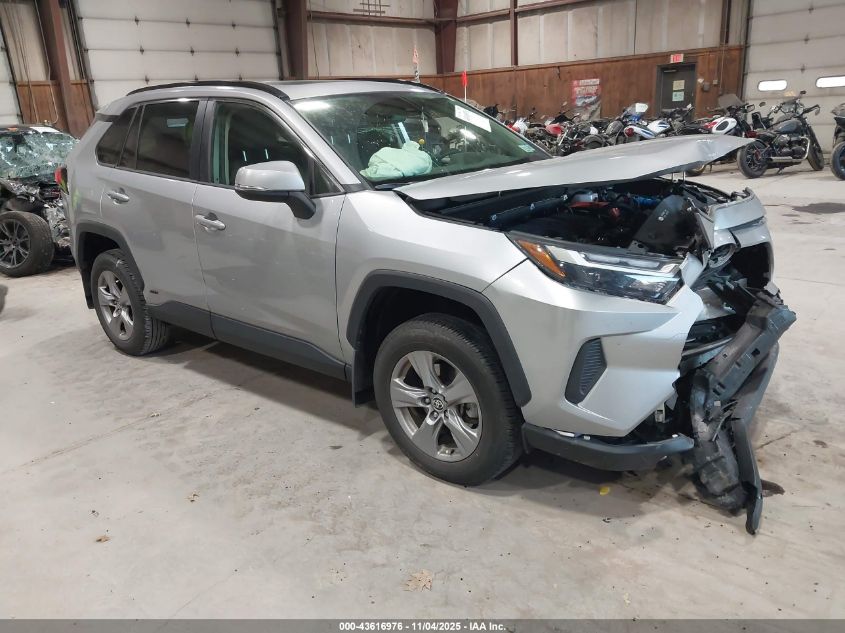 TOYOTA RAV4 HYBRID XLE