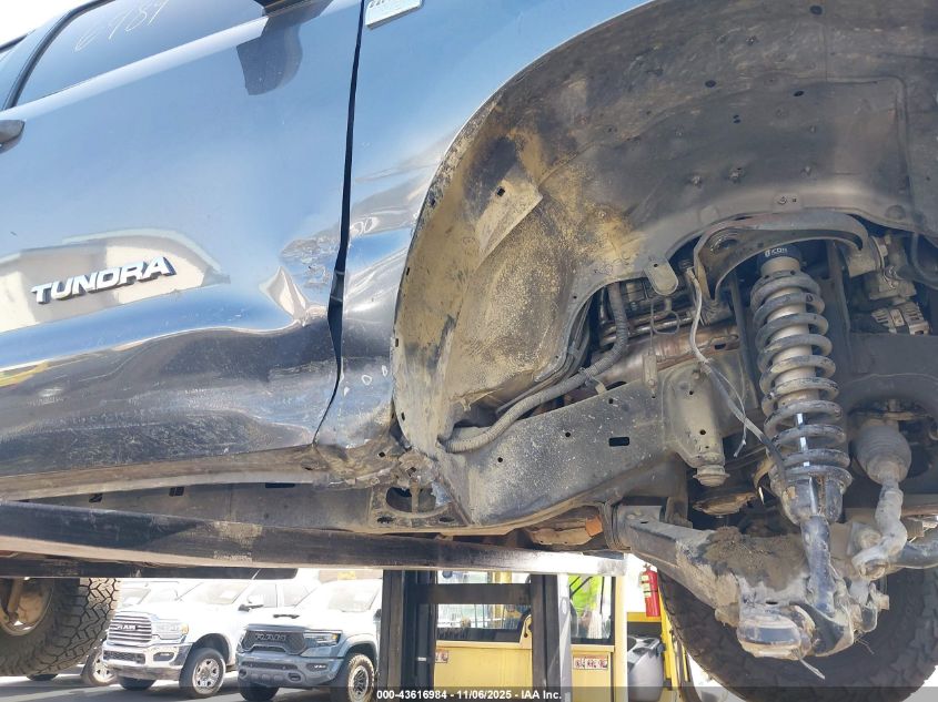 2007 Toyota Tundra Sr5 4.7L V8 VIN: 5TFRT54187X005592 Lot: 43616984