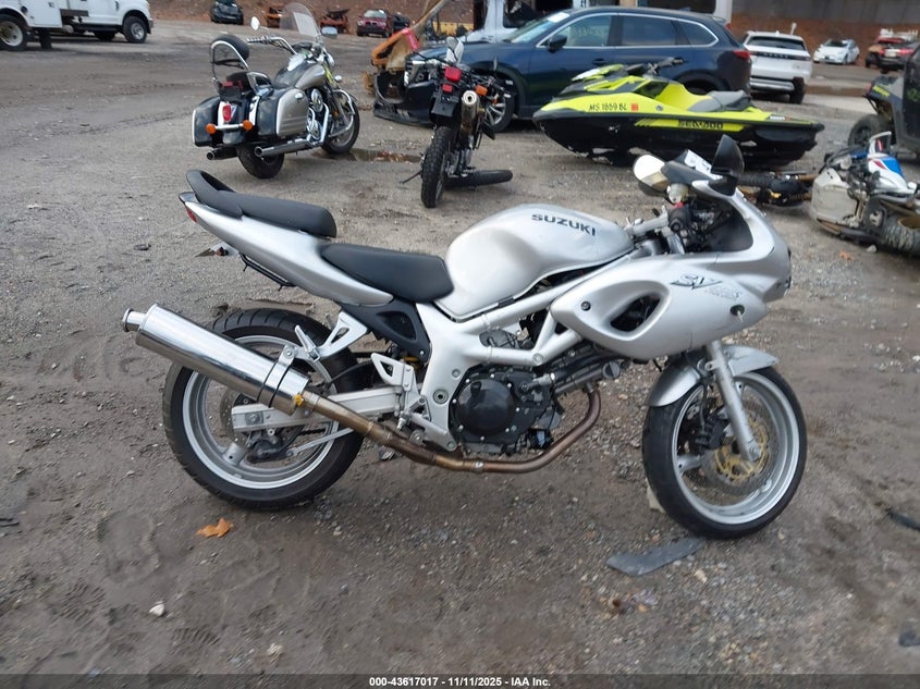 2002 Suzuki Sv650 S VIN: JS1VP52A822106640 Lot: 43617017